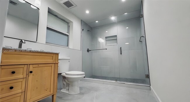 Building Photo - 8442 SW 107th St
