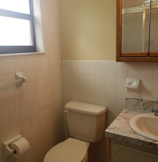 Restroom - 14962 SE 107th Ave