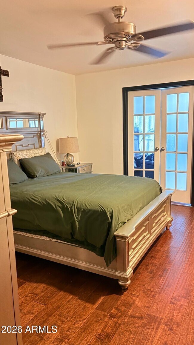 Building Photo - 13416 N Hawthorn Dr