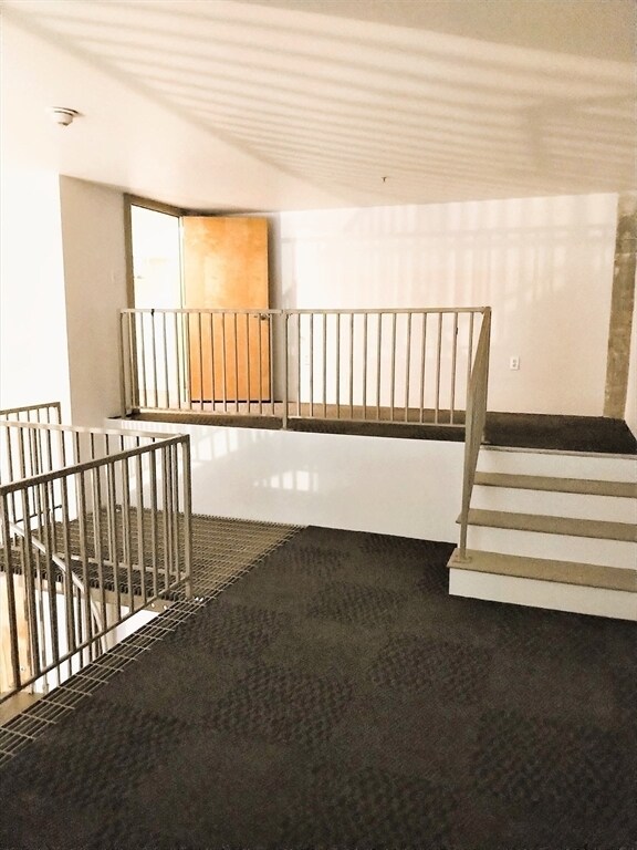 Building Photo - 156 Porter St