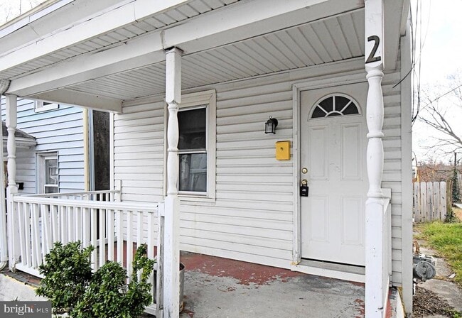 Building Photo - 2 High St