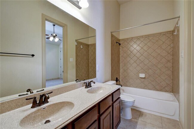 Building Photo - 645 Clear Springs Hollow