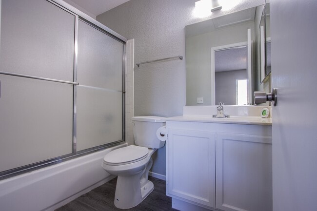 Building Photo - 1333 Cinder Rock Dr