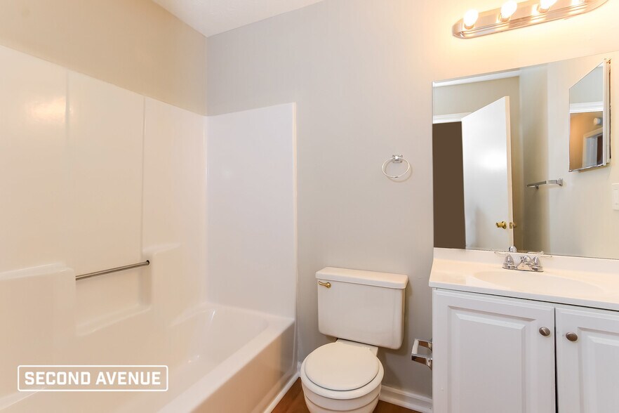 Building Photo - 5307 Winslow Crossing N
