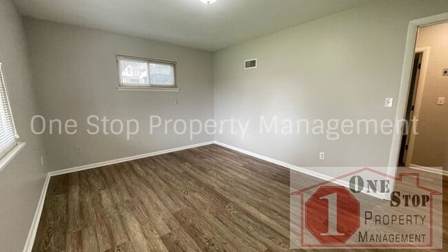 Building Photo - Beautiful 2 Bedroom 1 Bathroom in Kansas City