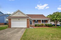 Building Photo - 703 Fairbluff Dr