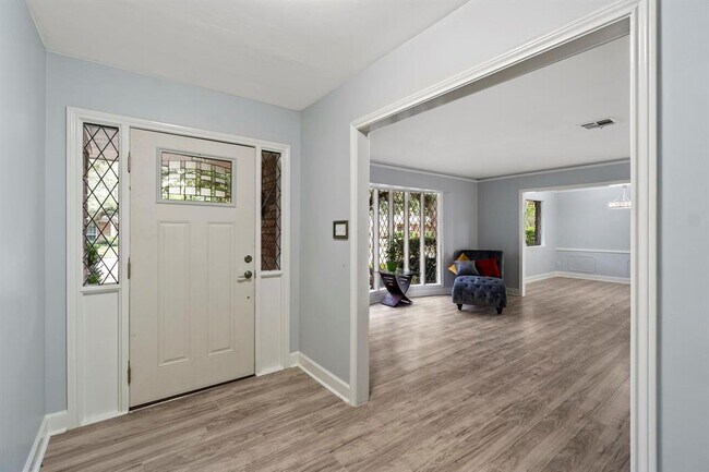 Building Photo - 5338 Rutherglenn Dr