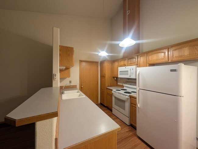 Building Photo - 118 Geneva Ct