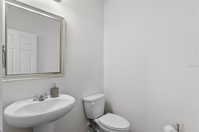 Building Photo - 3211 Turret Dr