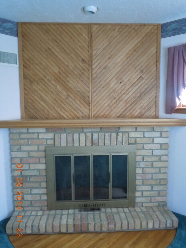 Building Photo - 2000 4th St NW