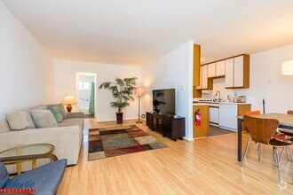 Building Photo - Lovely M.V. Condo | Furnished Option