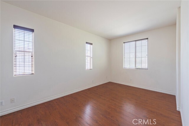 Building Photo - 6535 Park Royal Cir