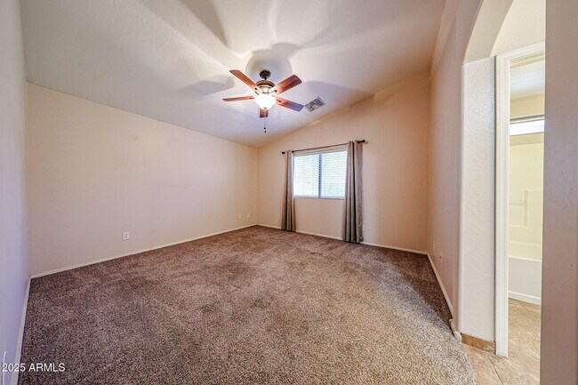 Building Photo - 11761 W Dos Rios Dr