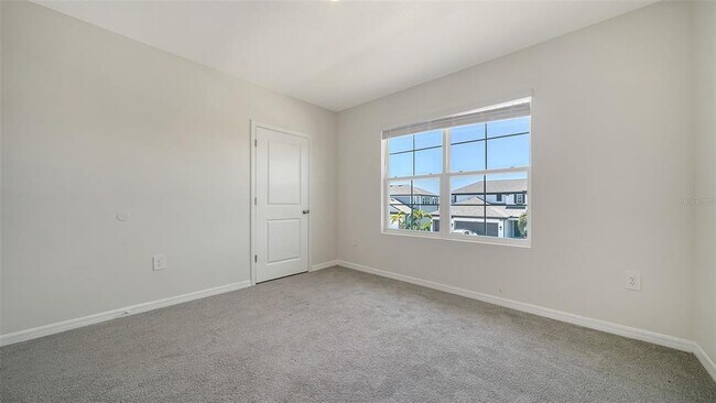 Building Photo - 12732 Lateral Root Dr