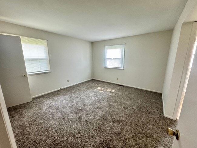 Building Photo - West Lafayette Schools Beautiful Home, Att...