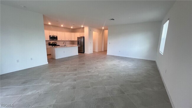 Building Photo - 20525 Copperhead Dr