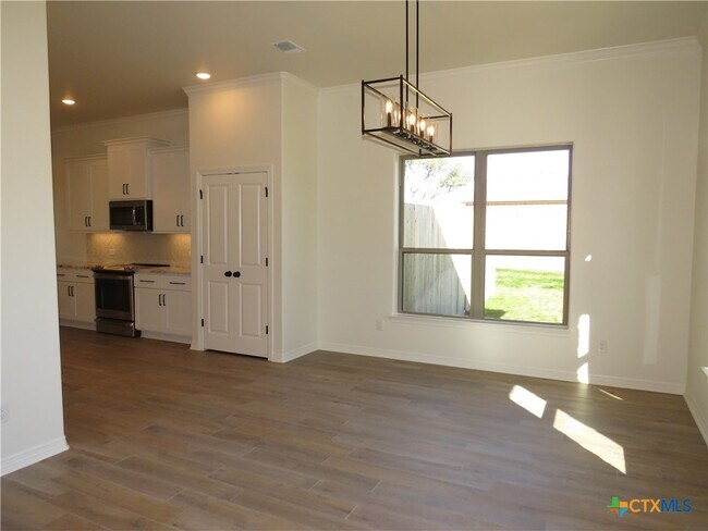 Building Photo - 3225 Tortuga Ct