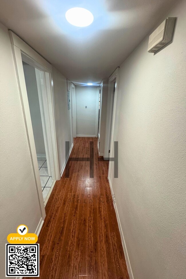 Building Photo - 1906 N Maryvale St