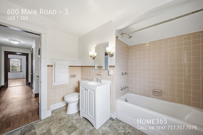 Building Photo - 600 Main Rd