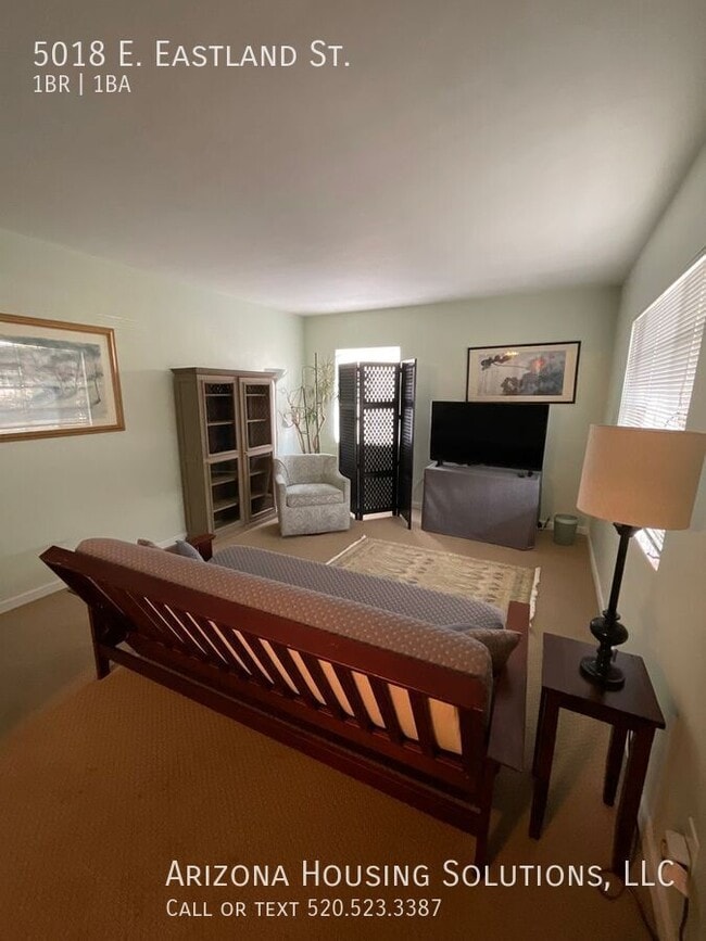 Building Photo - 5018 E Eastland St