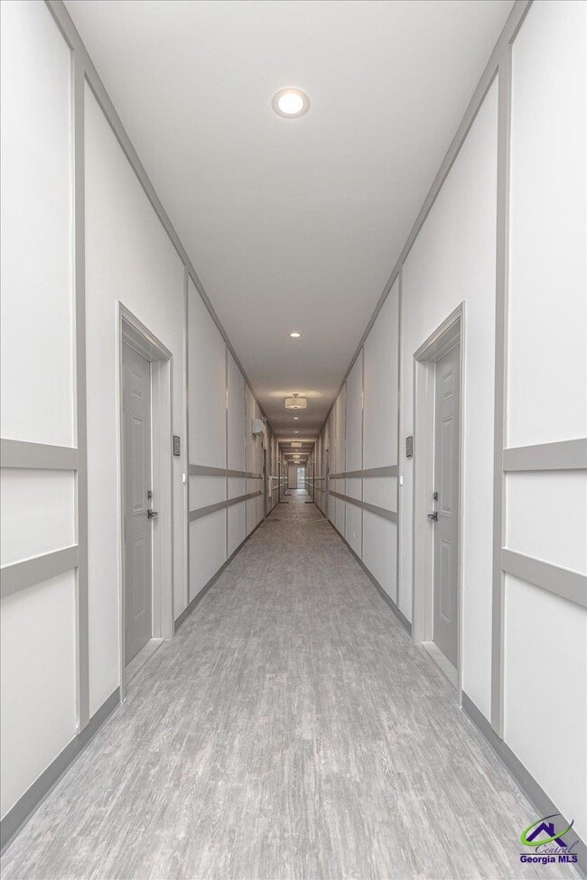 Building Photo - 1009 Northside Dr