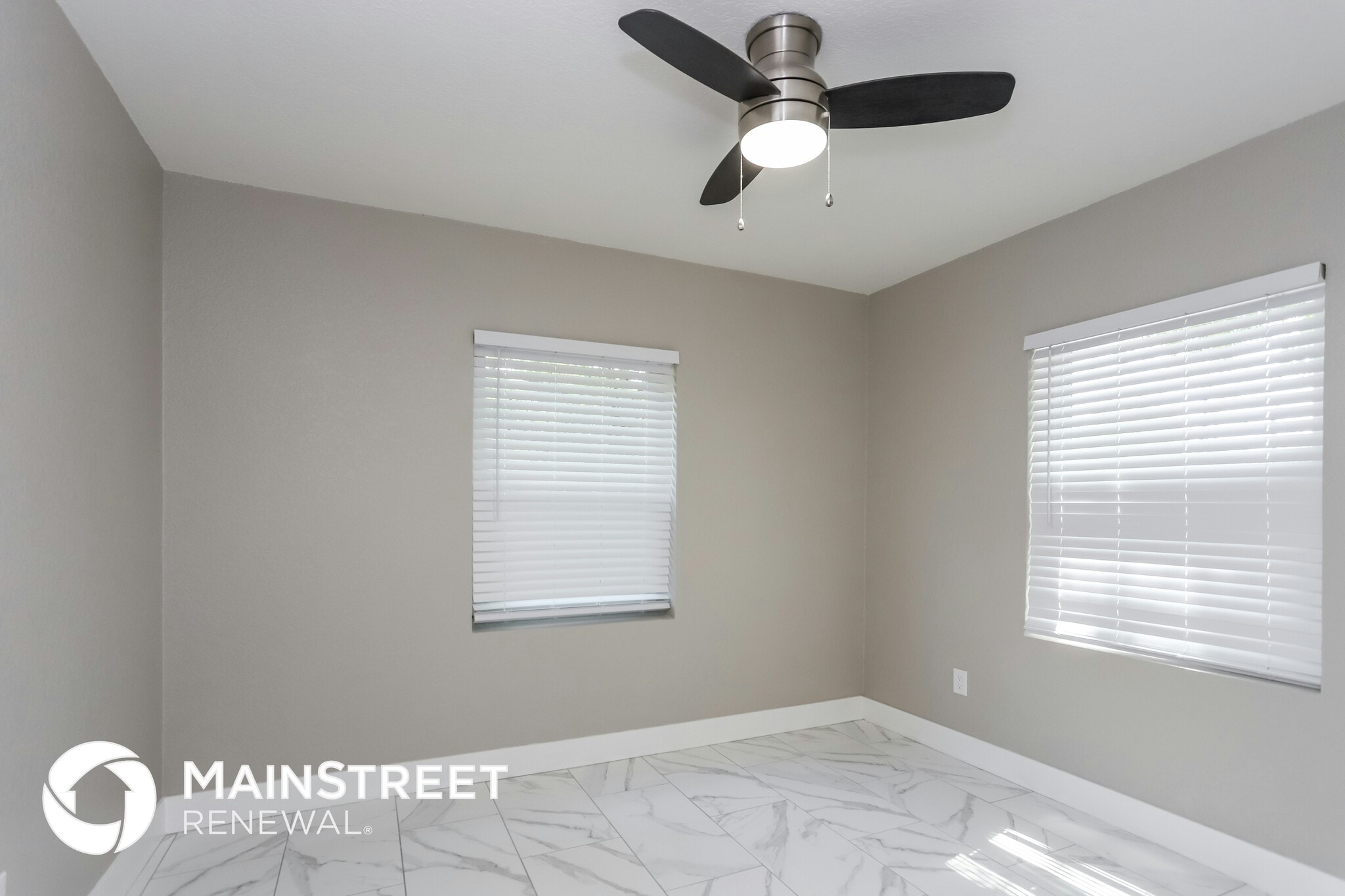 Building Photo - 3911 W Walnut St