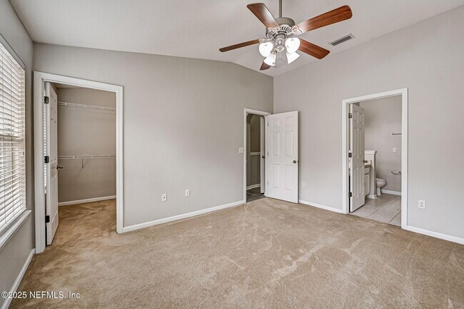 Building Photo - 13493 Sunstone St