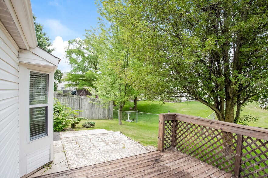 Building Photo - 5620 Willowridge Ct