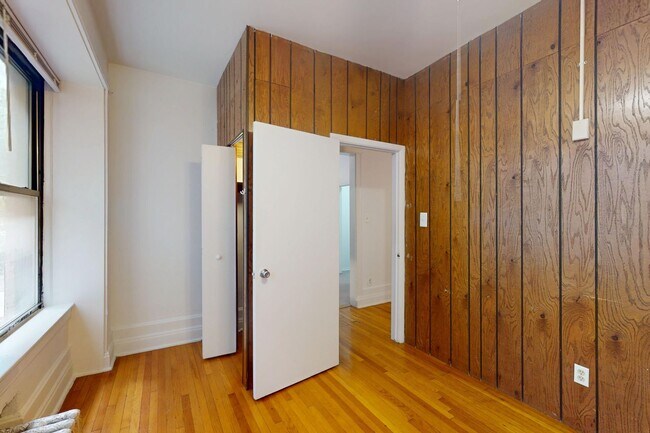Floorplan - 5468-70 S. Hyde Park Boulevard