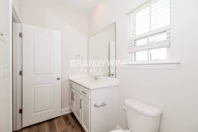 Building Photo - 1072 Wildflower Dr