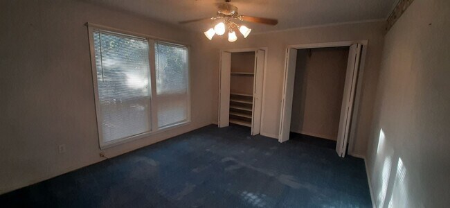 Building Photo - 132 Dunn Hollow Dr