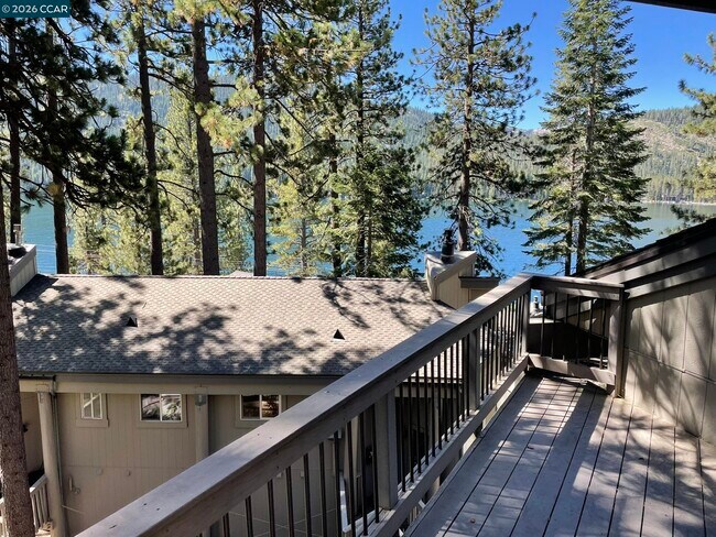 Building Photo - 15466 Donner Pass Rd
