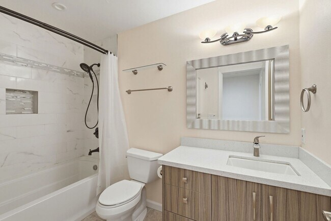 Building Photo - 1348 Merrivale West Square