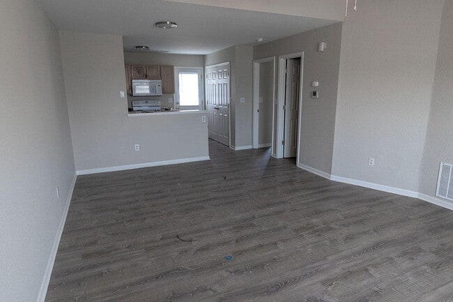 Building Photo - 4305 Derby Ridge Dr