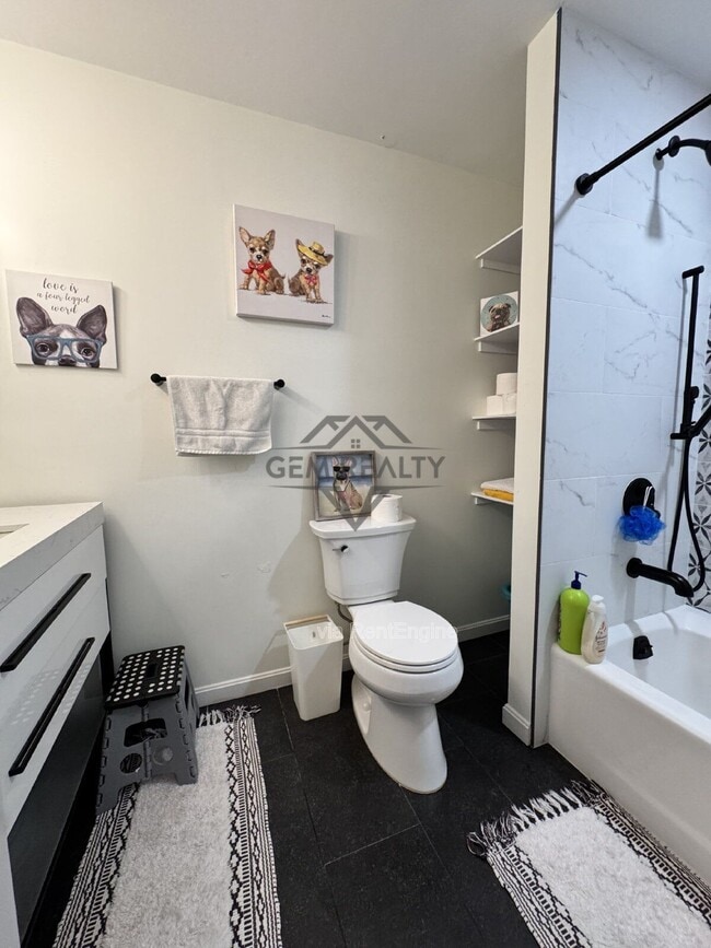 Building Photo - 21 Countryside Dr