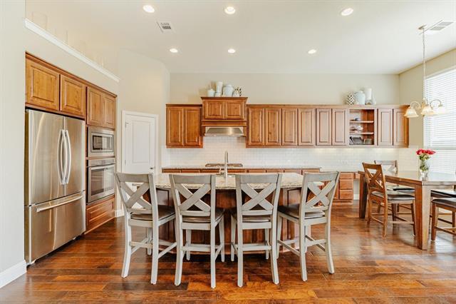 Building Photo - 1103 Somerset Cir