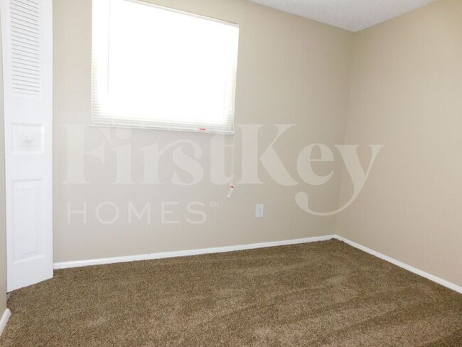 Building Photo - 7076 Autumnhill Ln