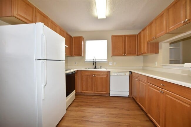 Building Photo - 2804 Jadewood Ct