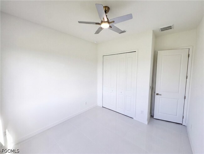 Building Photo - 477 Rayford St