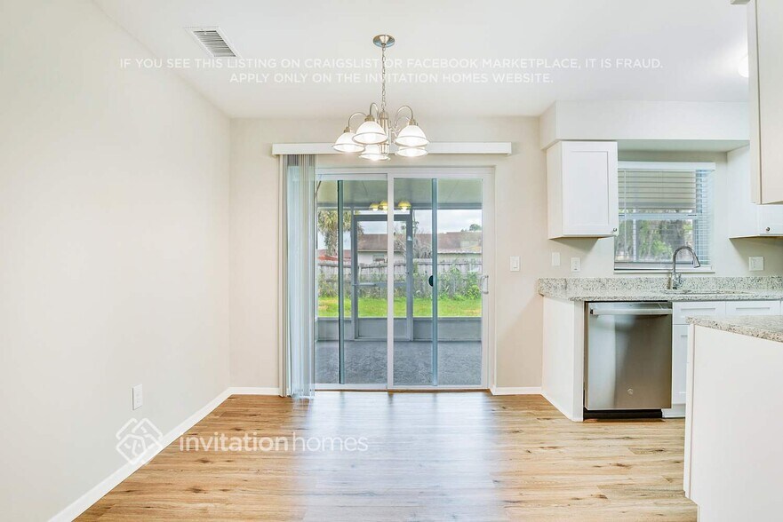 Building Photo - 2681 Clearbrook Cir