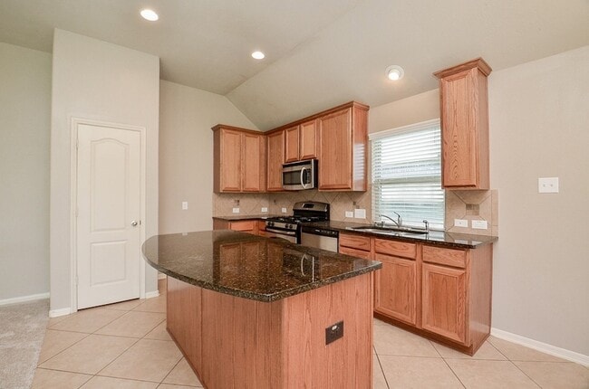 Building Photo - 5205 Kendall Glen Ct