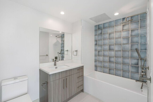 Building Photo - Bonner Community