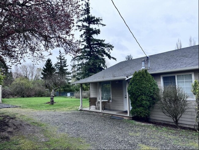 Building Photo - 3239 Cherrywood Ave