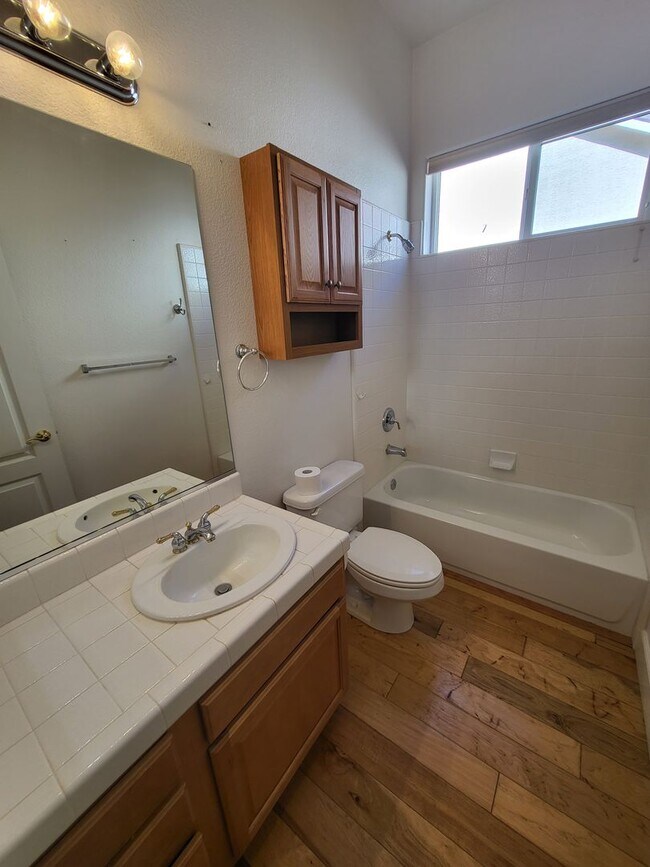 Building Photo - 3300 Dog Leg Dr