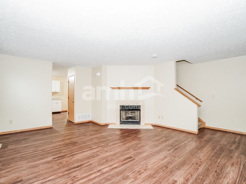 Building Photo - 5433 Longworth Dr
