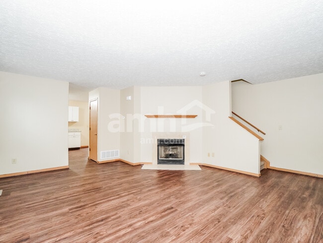 Building Photo - 5433 Longworth Dr
