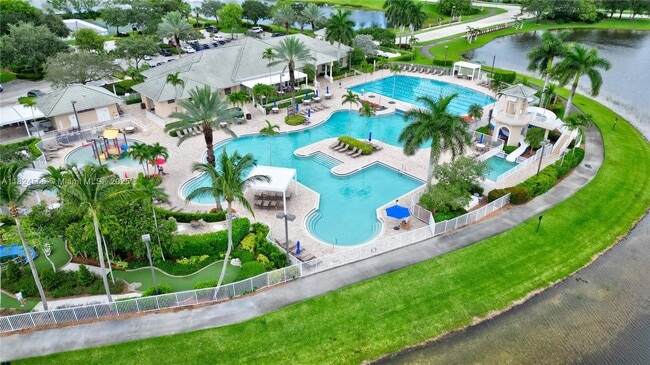 Building Photo - 1482 Canary Island Dr