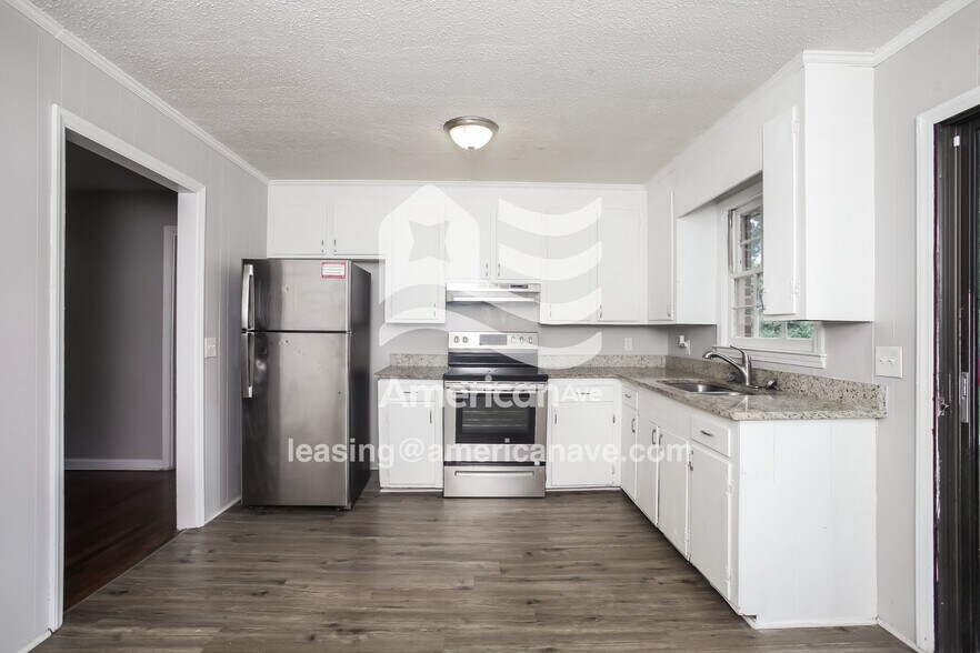 Building Photo - 4340 Crestlite Dr