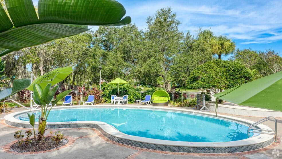 Malabar Lakes Apartments 1018 NE Malabar Lakes Dr Palm Bay FL 32905