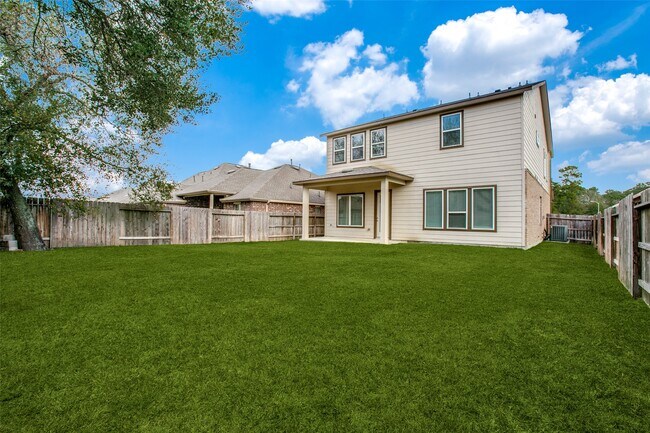 Building Photo - 22503 Miramar Bend Dr